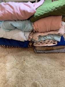 lot 147 image: Size Large Assorted Womens Clothing