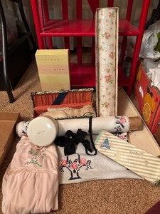 lot 89 image: Vintage Tie, Scented Drawer Liners, Pinking Shears and more