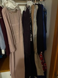 lot 138 image: Fancy Womens Clothes