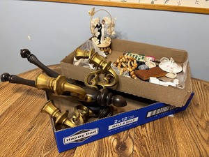 lot 185 image: Vintage Wedding Topper, Candle Sconces, and more