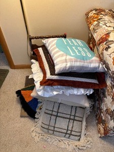 lot 190 image: Vintage Wooden Magazine Rack, Throw Pillows and more