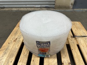 lot 143 image: New 12 x 250 Bubble Cushion Wrap - Small bubble