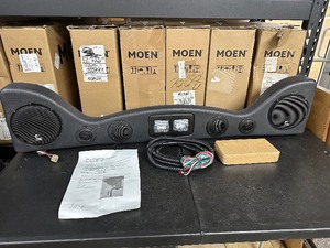 lot 97 image: 1987 - 2002 Jeep Wrangler Vertically Driven 792501 6 Speaker Sound Bar Wrangler Black