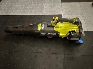 lot 62 image: Ryobi 2 Cycle 520 CFM Jet Fan Leaf Blower