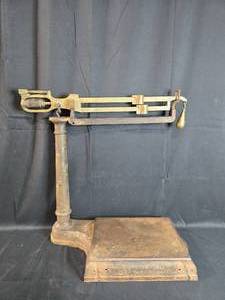 lot 15 image: Antique Buffalo Scale - Vintage Brass Balance Weighing Scale
