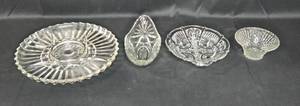 lot 138 image: Group of 4 Vintage Decorative Glass Bowls