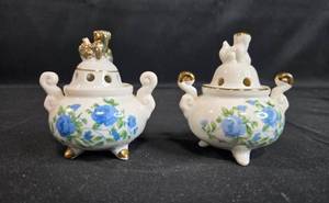 lot 150 image: Set of 2 Vintage Made in Japan Miniature Porcelain Incense Pots - Floral Design