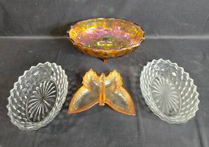 lot 155 image: Set of 4 Vintage Decorative Glass Bowls - Iridescent & Clear