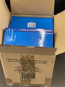 lot 41 image: Blue Nitrile Industrial Gloves, Powder-Free, Size Large - 10 Boxes