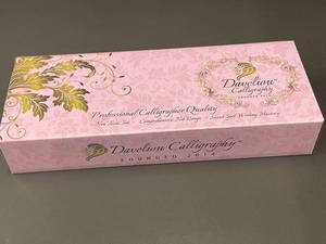 lot 103 image: Davelion Calligraphy Pen Set with Nibs and Ink