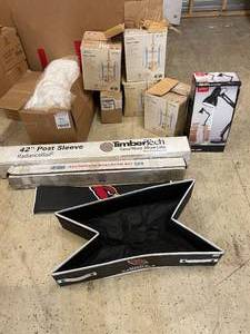 lot 2 image: Pallet lot. See photos. Light fixtu...