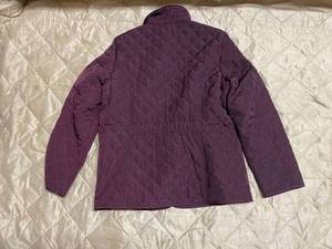 lot 27 image: Womens Talbot jacket. Color maroon....
