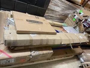 lot 150 image: Pallet of broken items or missing p...