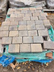 landscape pavers appx 30 sq feet
