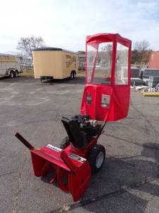 9 HP 26 Snapper Snow Blower with Wind Shield
