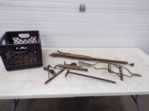 Vintage Carpet Stretcher and Brackets