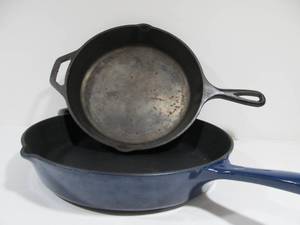 lot 43 image: Nice Pair of Cast Iron Skillets - Blue Cast Iron Enamel & Lodge USA 8sk