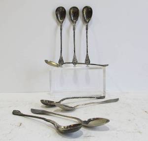 lot 113 image: Lot of 8 Antique Sterling Silver Spoons