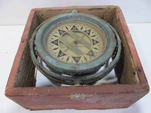 lot 132 image: Large Original Antique DIRIGO Brass Encased Nautical Ships Compass