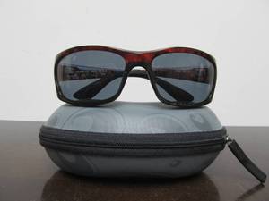 lot 59 image: Genuine COASTA Del Mar Sunglasses wCase