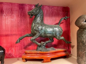 lot 66 image: Larger Vintage Oriental Bronze Horse Sculpture