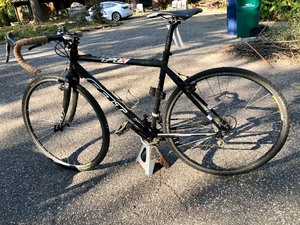 lot 145 image: Quality FELT F1X Cyclo-Cross Bicycle