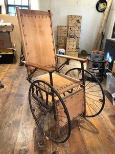 lot 154 image: Excellent Condition Antique Wheelchair