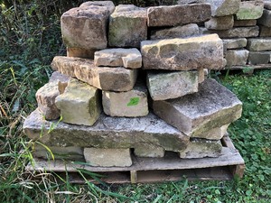 lot 160 image: Pallet of Stone Building Material #2