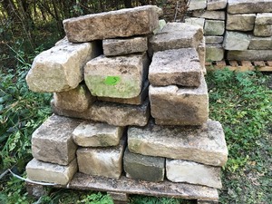 lot 161 image: Pallet of Stone Building Material #3
