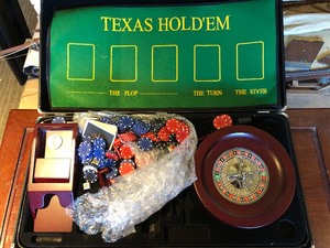 lot 261 image: SHARPER IMAGE Casino Game Roulette & Poker Set