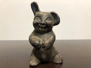 lot 272 image: Antique 1920s-30s era Bunny Rabbit Coin Bank