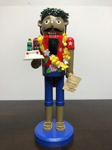 lot 297 image: Limited Edition Hawaiian Style Wooden Nutcracker Figure
