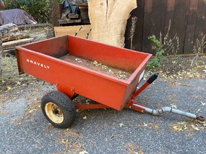 lot 302 image: Heavy Duty GRAVELY Metal Lawn Tractor Cart
