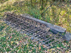 lot 305 image: Matching Pair of HUGE Antique Deco Iron Architectural Rails or Railings