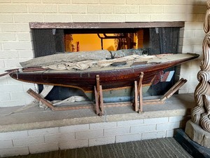 lot 263 image: Large Antique Wood Pond Yacht - 56