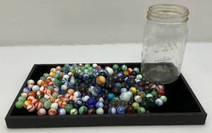 lot 44 image: Vintage Misc. Marbles (Some Glow Under UV Lights)