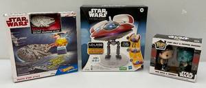 lot 138 image: Misc. Star Wars Items (NIB)
