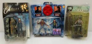 lot 172 image: Misc. Action Figures  Including  The X Files & More (NIB) Packaging Beat Up A Little 1 Yellowing In Plastic Bubble