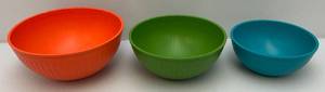lot 190 image: Nordic Ware 3 Piece Set Of Stacking Popcorn Bowls,Mixing Bowls Orange, Green & Blue MCM Style