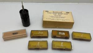 lot 195 image: Misc. Record Player Styluses Including Recoton Brand & Pickup Stylus Pressure Gauge & More