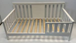 lot 243 image: Childs Bed (Like New No Mattress 56 L x 30 W x 26 H