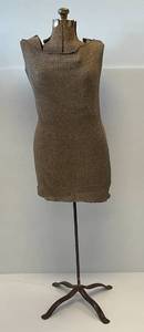 lot 246 image: Vintage New De Luxe Acme Living Form Size B With Foil Label