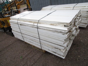 lot 11 image: 108 pcs 7x95 Privacy Fence Panels