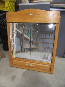 lot 20 image: Bathroom Vanity Cabinet 32x39x5