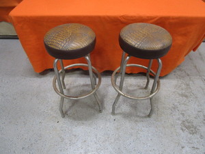 lot 22 image: (2) 30 Shop Stools