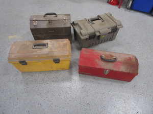 lot 75 image: Tool Boxes