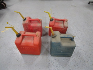 lot 76 image: Gas Jugs