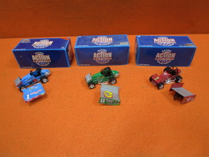 lot 101 image: (3) 124th Action Collectibles Sprint Cars