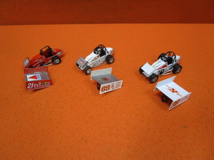 lot 102 image: (3) 124th Action Collectibles Sprint Cars