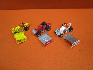 lot 103 image: (3) 124th Action Collectibles Sprint Cars